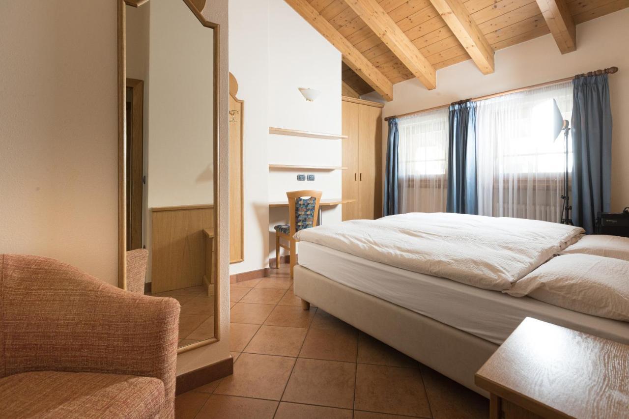 Miky House - Appartamenti Abar Livigno Ngoại thất bức ảnh