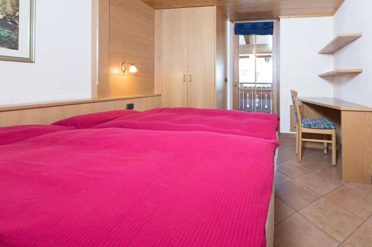 Miky House - Appartamenti Abar Livigno Ngoại thất bức ảnh