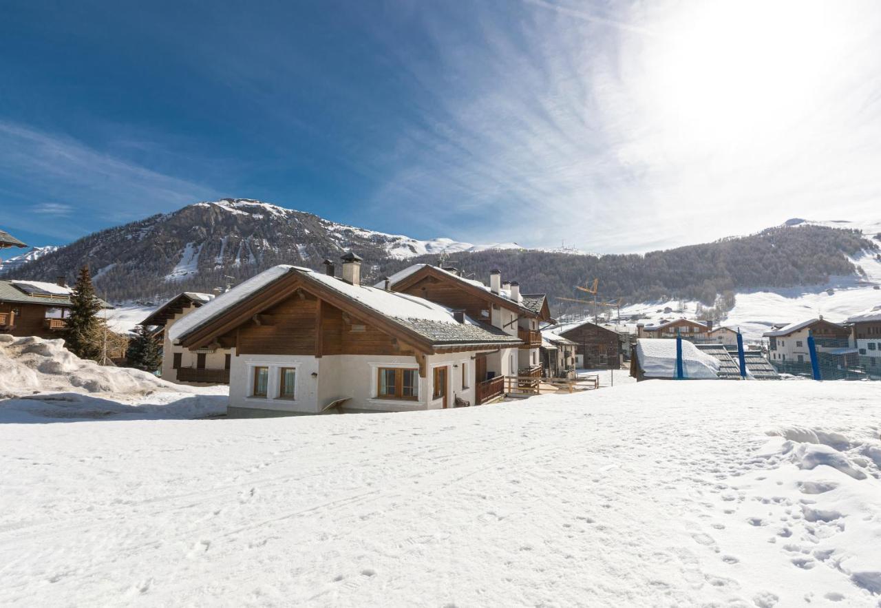 Miky House - Appartamenti Abar Livigno Ngoại thất bức ảnh