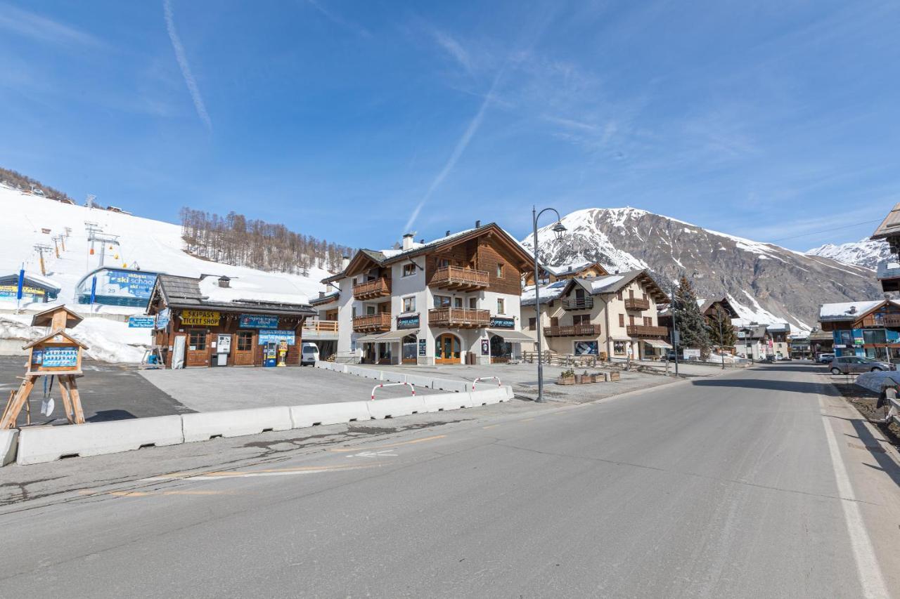 Miky House - Appartamenti Abar Livigno Ngoại thất bức ảnh